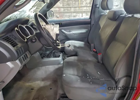 2005 Toyota Tacoma из США, поврежденный, VIN 5TENX22N45Z095921